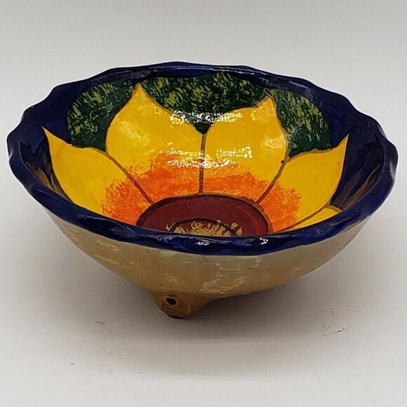 Mexican Talavera 4" Hand Painted Blue Yellow Sunflower 3 Footed Pottery Bowl - Picture 8 of 11